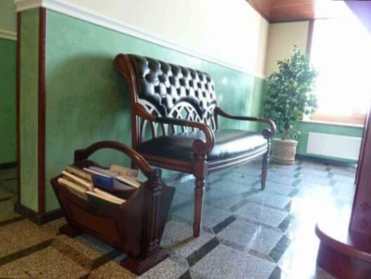 Maetok Country Club Hotel Petrove Luaran gambar