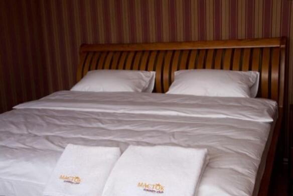 Maetok Country Club Hotel Petrove Luaran gambar